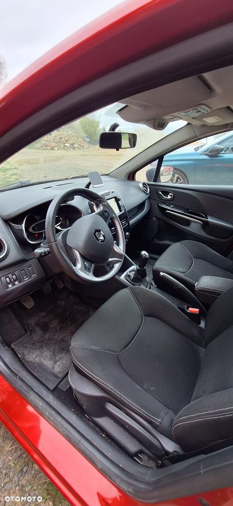 Renault Clio 0.9 TCe Limited - 11