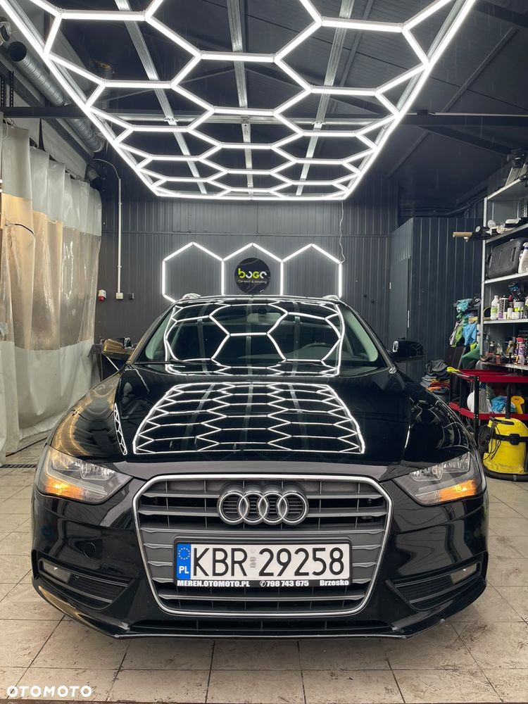 Audi A4 Avant 2.0 TDI DPF Attraction - 11