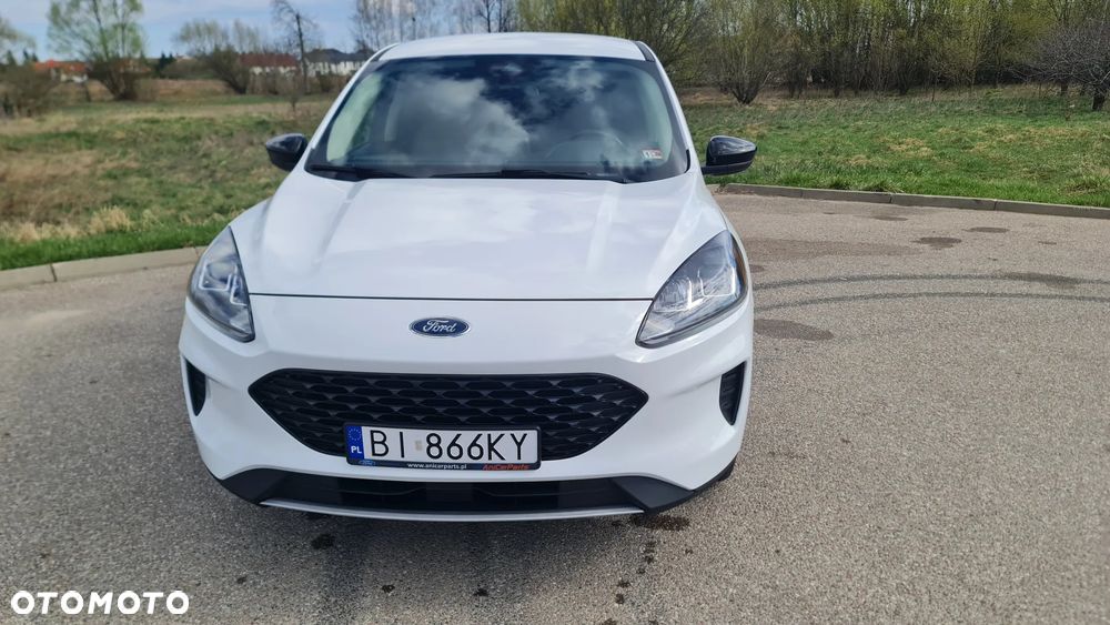 Ford Kuga - 8
