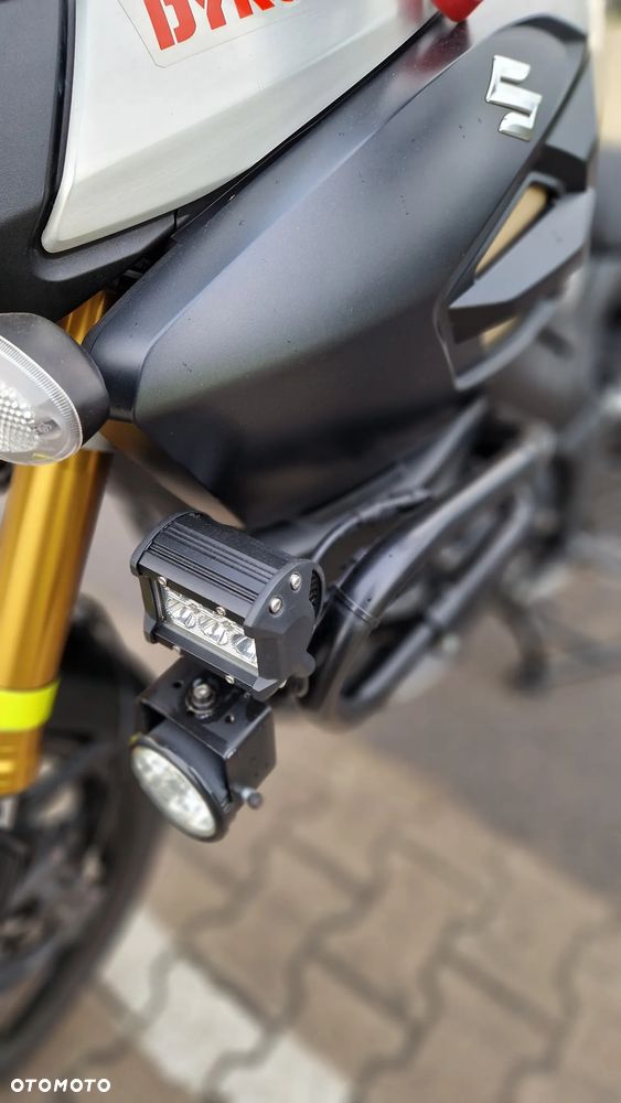 Suzuki DL - 6
