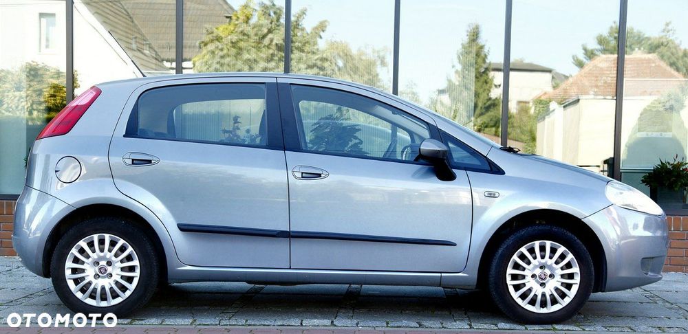 Fiat Punto 1.4 Young - 18