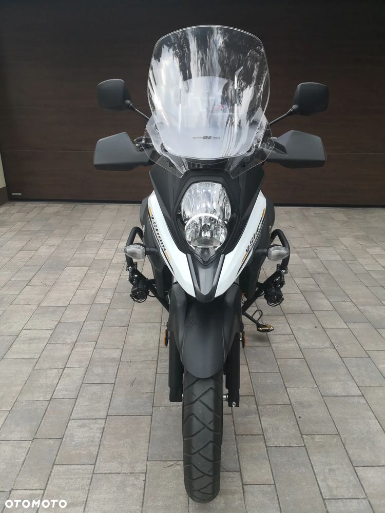 Suzuki V-STROM - 12