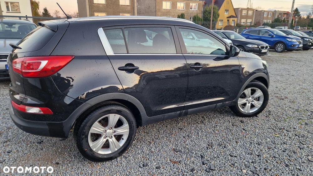 Kia Sportage 1.7 CRDI 2WD ISG Attract - 8