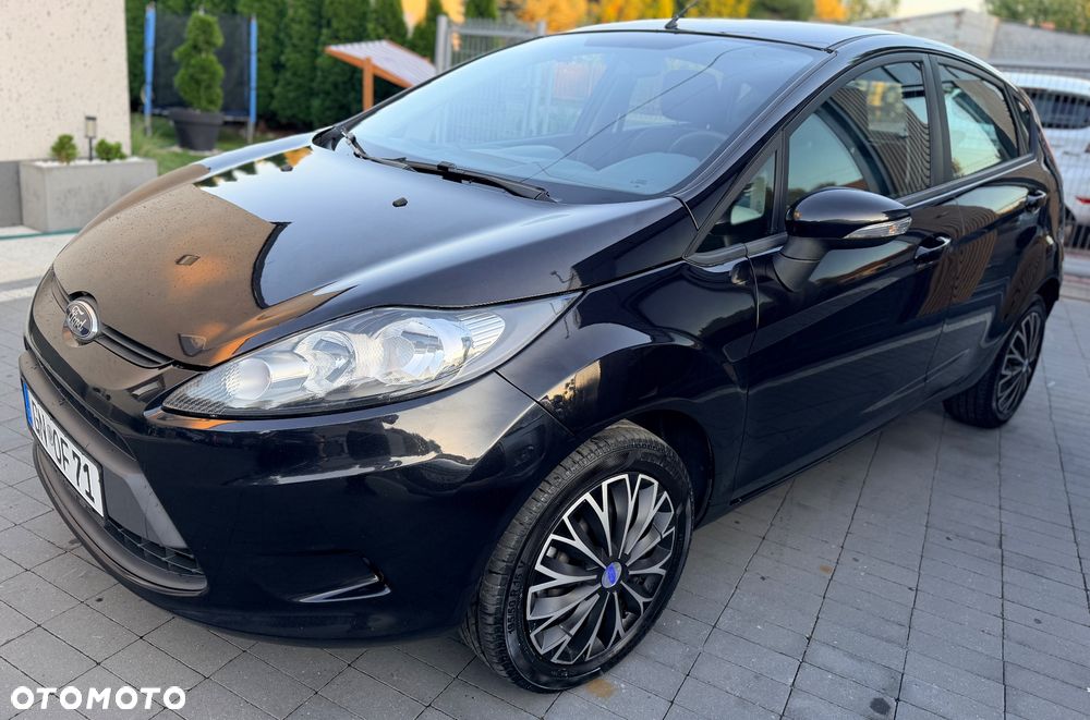 Ford Fiesta 1.25 Titanium EU5 - 23