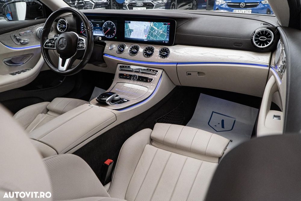 Mercedes-Benz E 450 Coupe 4MATIC Aut. - 2