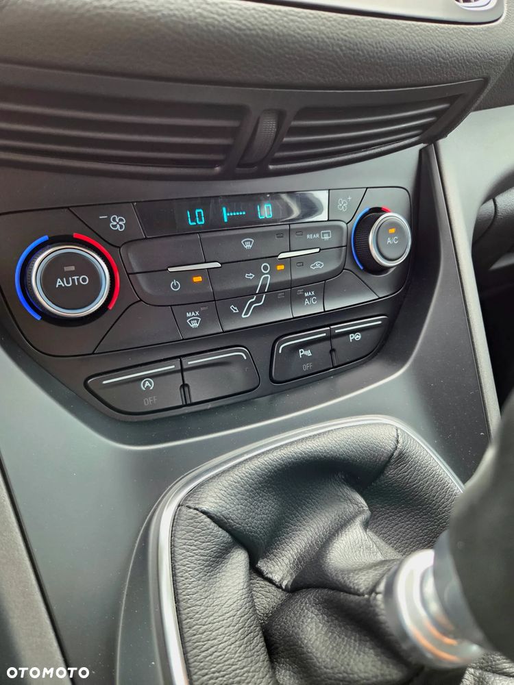 Ford C-MAX 1.0 EcoBoost Titanium ASS - 17