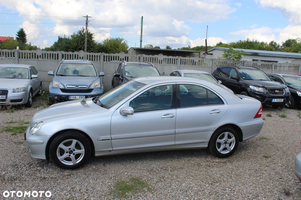 Mercedes-Benz Klasa C - 12