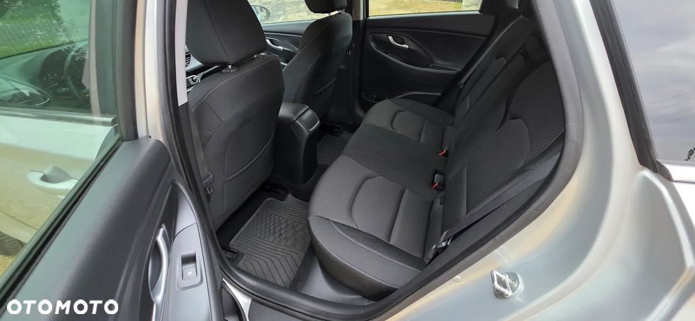 Hyundai i30 1.4 T-GDI YES - 25