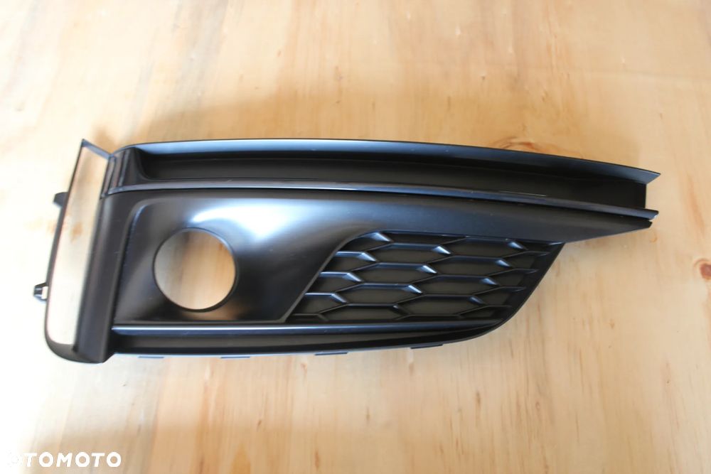 KRATKA ZDERZAKA LEWA AUDI A5 B9 S LINE 8W6807681G 2016 - 2