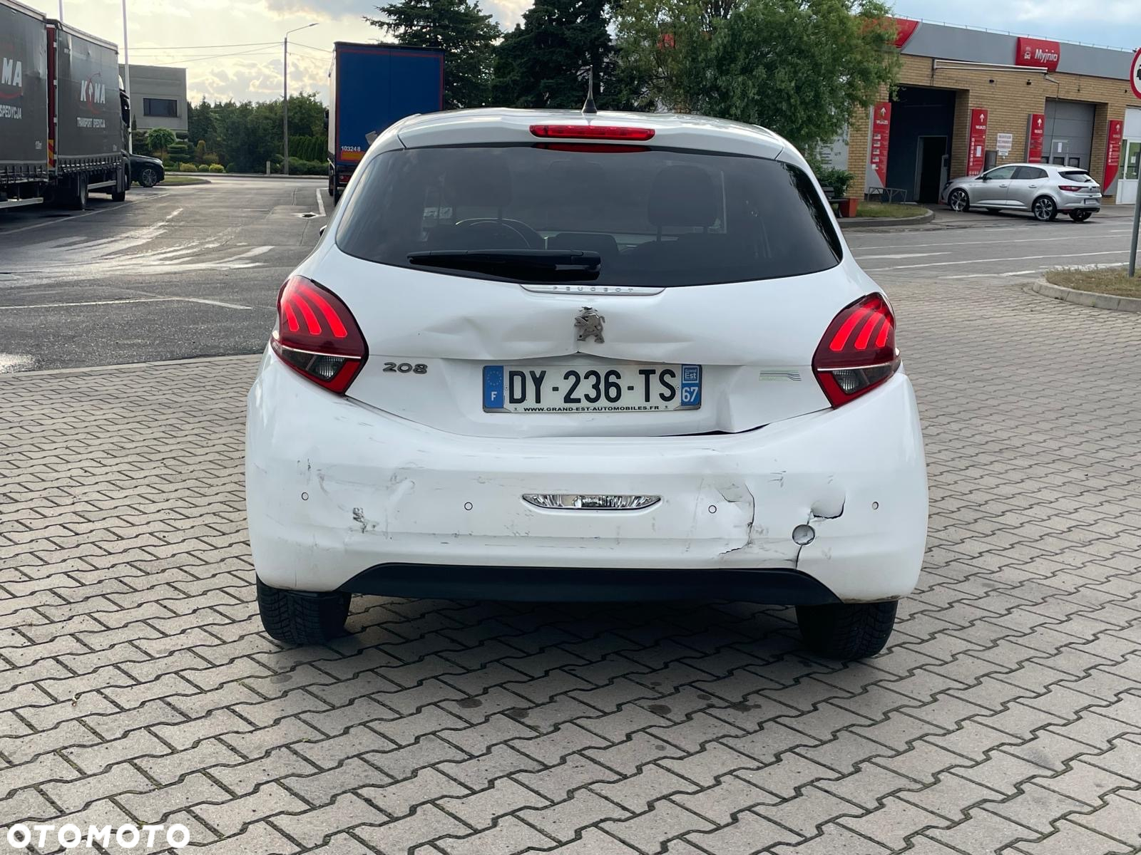 Peugeot 208 1.6 BlueHDi Active - 5