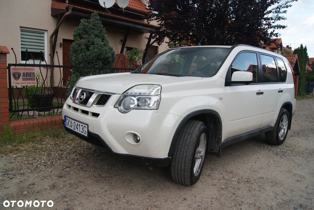 Nissan X-Trail 2.0 dCi 4x4 DPF LE - 16