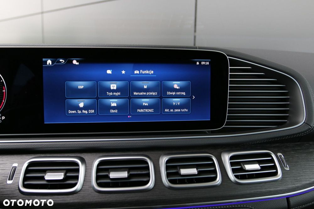Mercedes-Benz GLE - 31