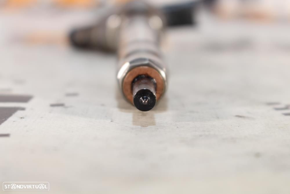 Injetor Kia Carens Iv  338002A610 / 0445110589 - 2