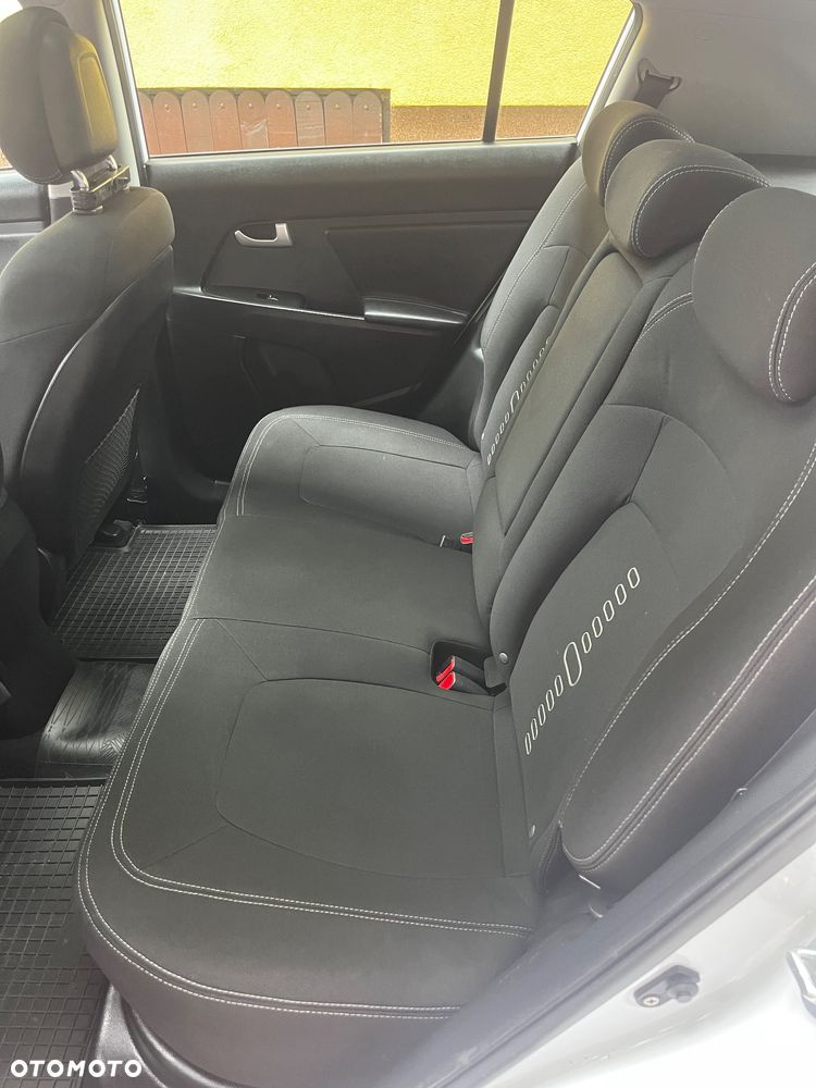 Kia Sportage 1.7 CRDI Business Line M 2WD - 13