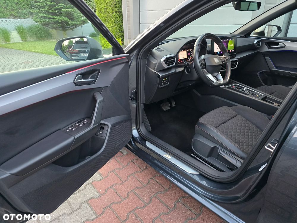 Seat Leon Sportstourer 2.0 TDI DSG FR - 12