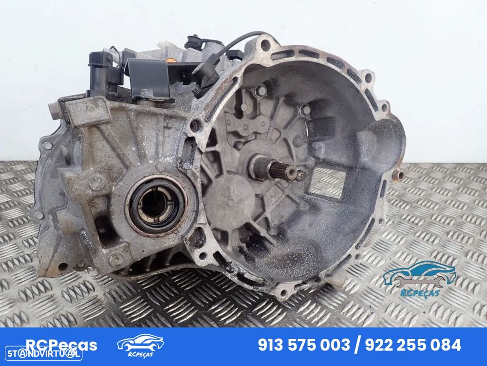 Caixa 5 Velocidades Manual TC28 Kia Rio II 2 Mk2 (JB) 1.5 CRDi D4FA - 1