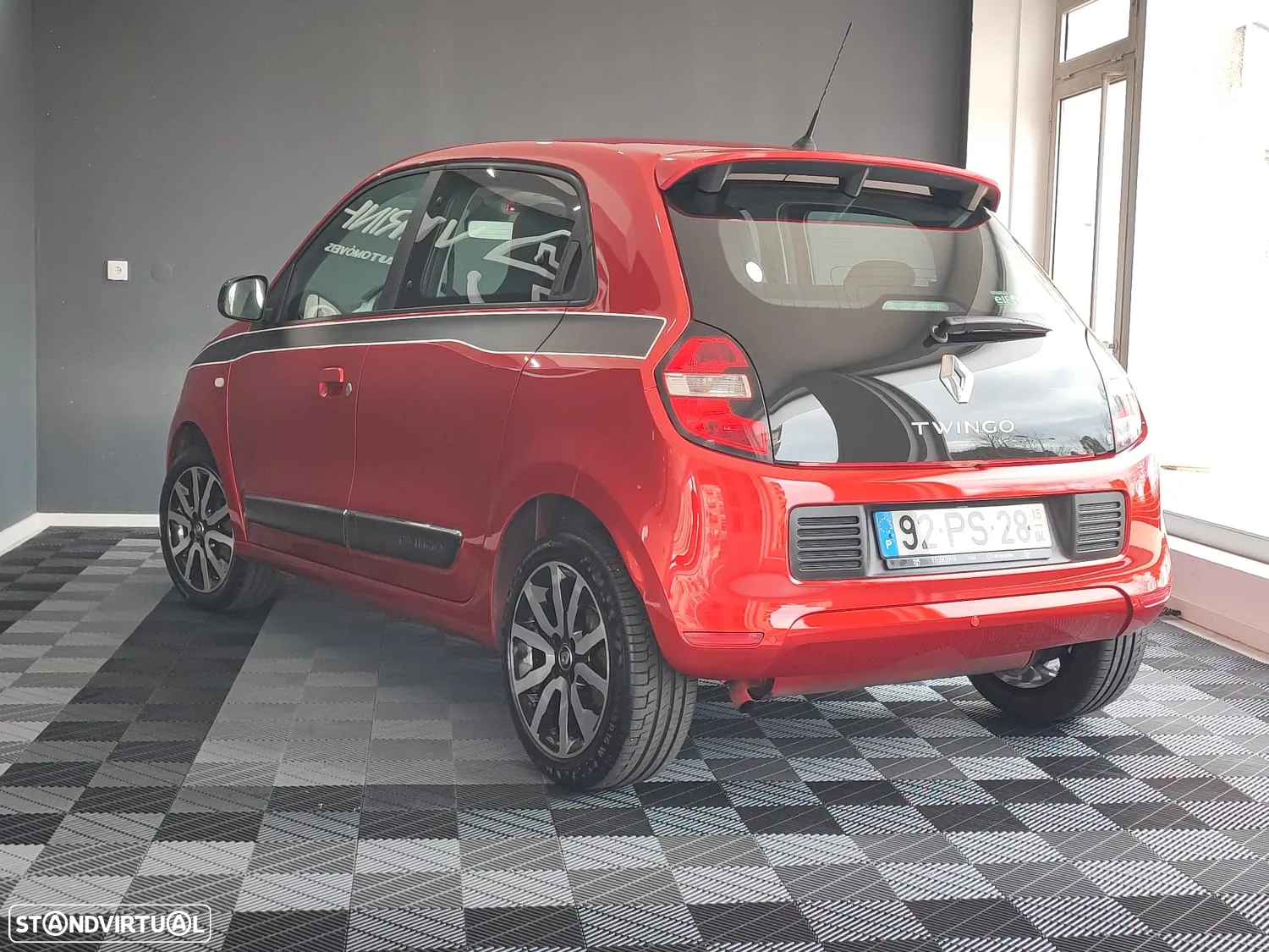 Renault Twingo 1.0 SCe Dynamique - 14