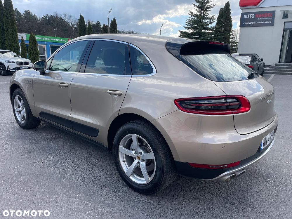 Porsche Macan - 10