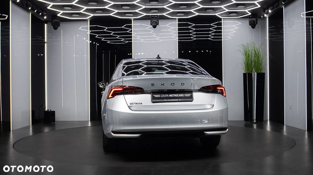 Skoda Octavia - 8