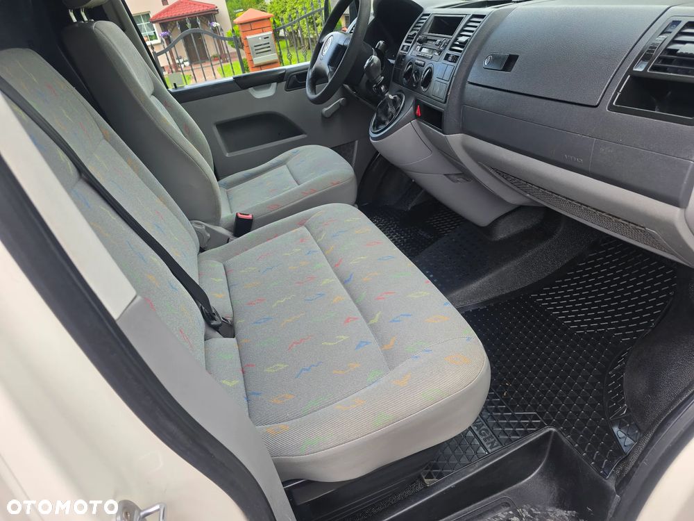 Volkswagen Transporter - 14