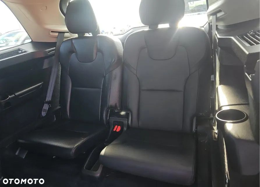 Volvo XC 90 T6 AWD Momentum - 10