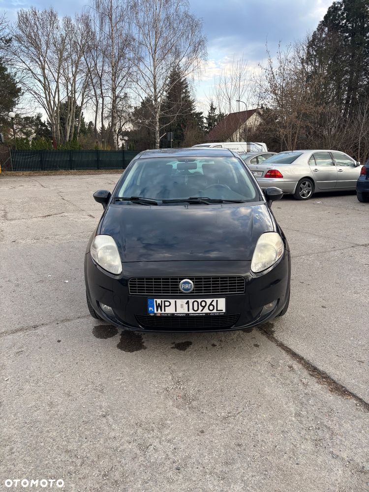 Fiat Punto 1.4 16V Dynamic - 1