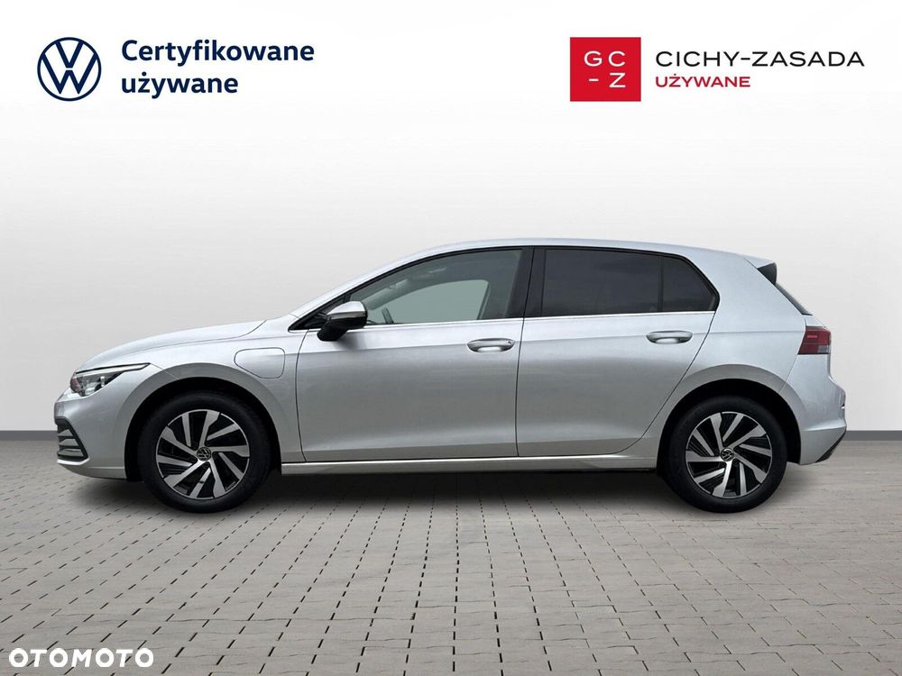 Volkswagen Golf VIII 1.4 TSI Plug-In Hybrid Style DSG - 2