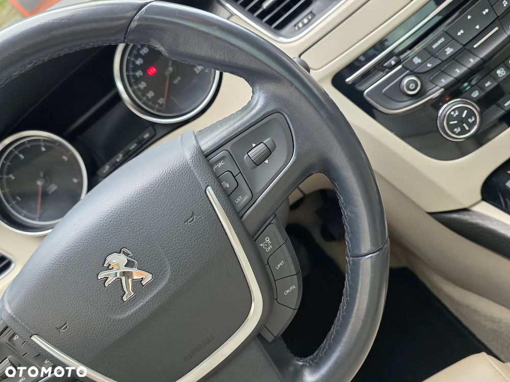 Peugeot 508 HDi FAP 140 Allure - 24
