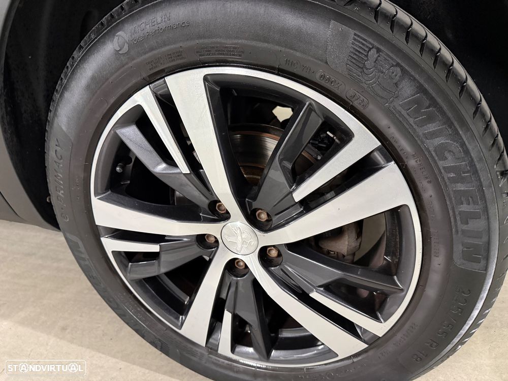 Peugeot 3008 PureTech 130 Stop & Start GPF Active Pack - 12