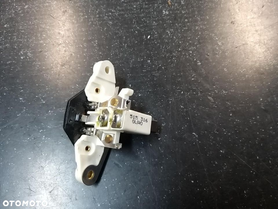 Regulator napięcia MERCEDES C123 S123), S W126 W123 AUDI 100, 80; BMW 3 E21 5 E12 ASCONA C, KADETT E, - 1