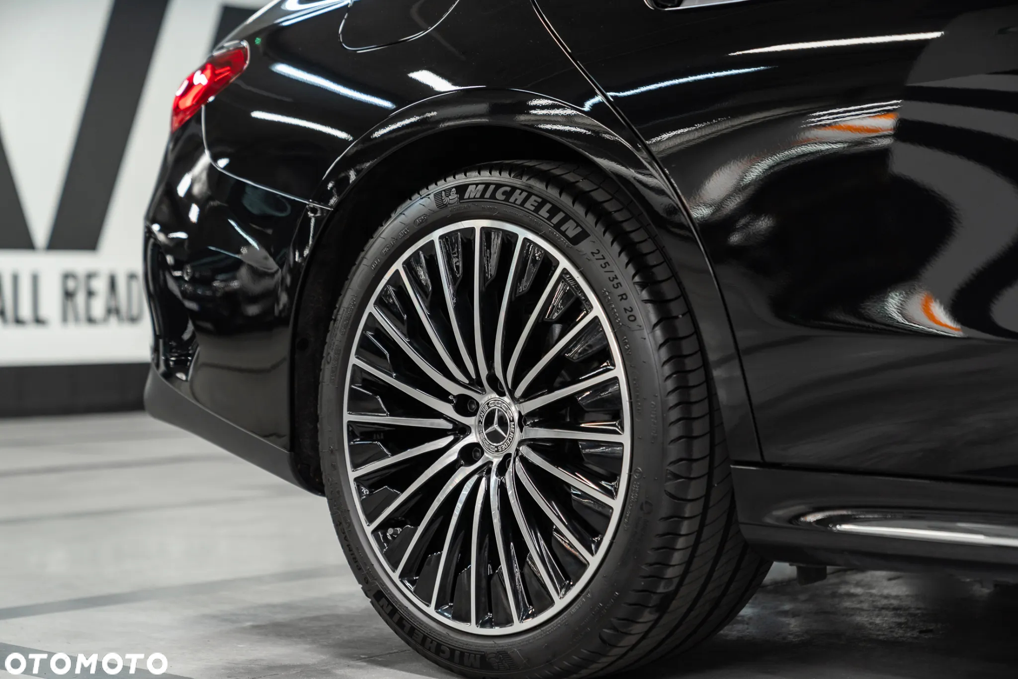 Mercedes-Benz Klasa E 220 d 4-Matic AMG - 18