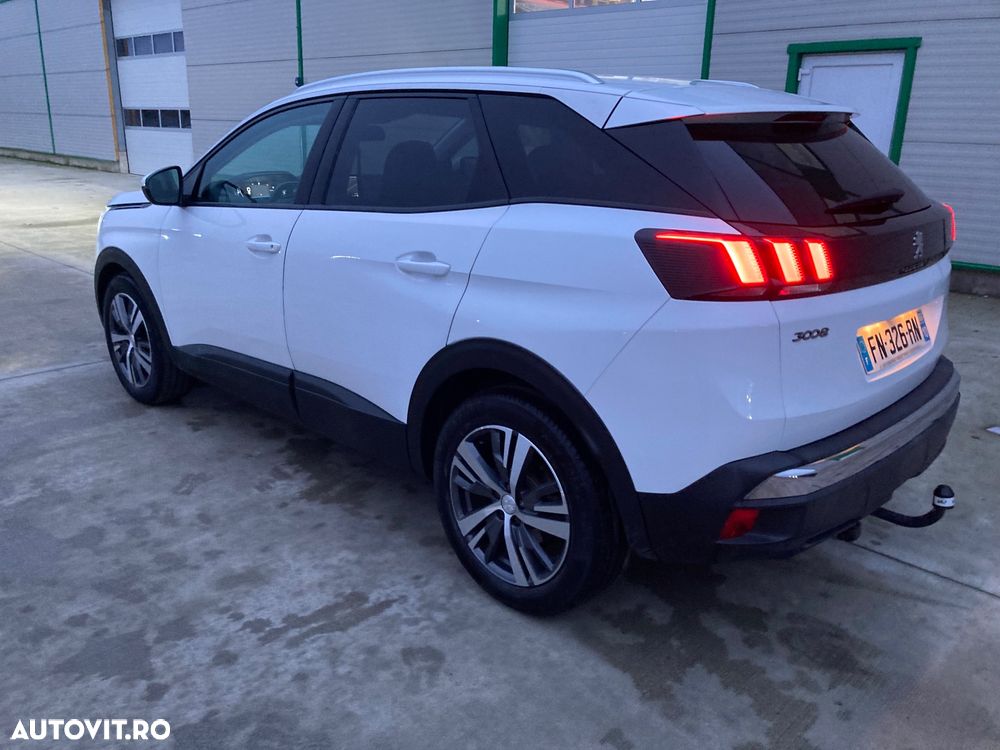 Peugeot 3008 BlueHDi 130 Stop & Start EAT8 Allure Business-Paket - 9