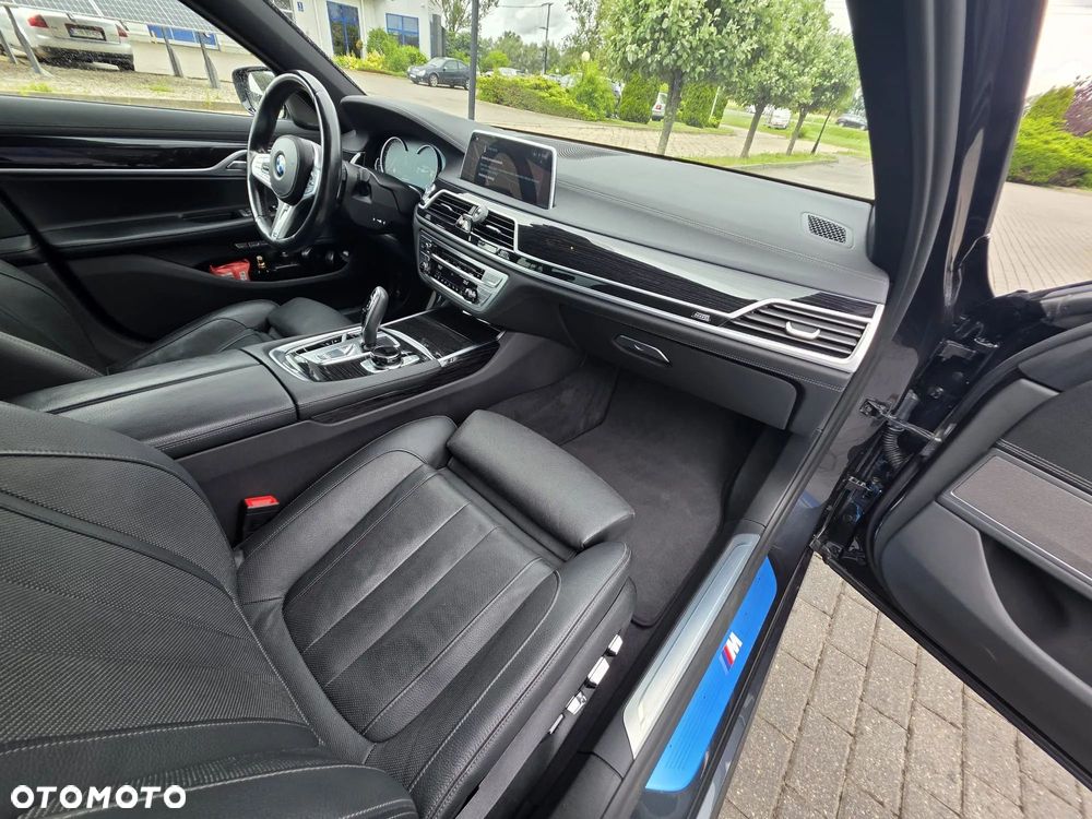 BMW Seria 7 730d xDrive - 21