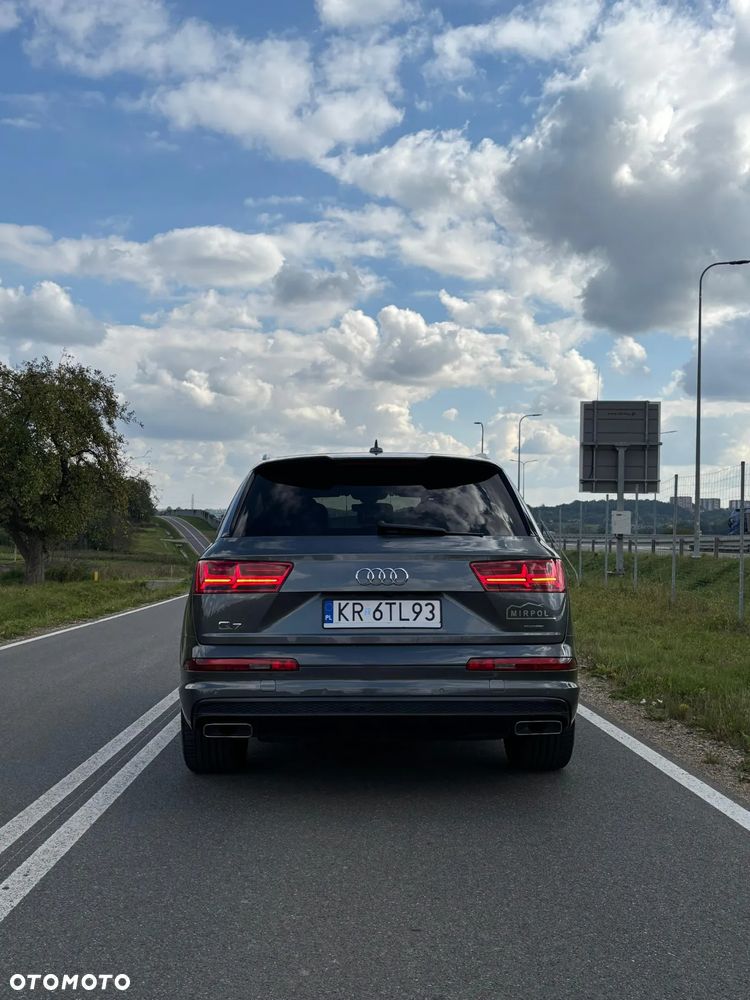 Audi Q7 3.0 TDI Quattro Tiptronic - 5