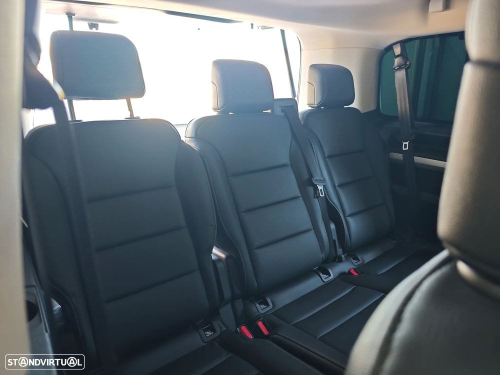 Peugeot e-Traveller L3 (50kWh) Business VIP - 58