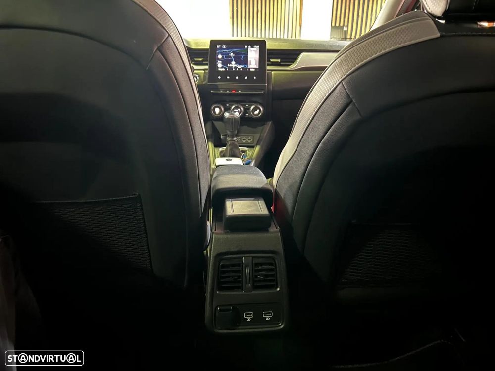 Renault Captur 1.0 TCe Techno - 28