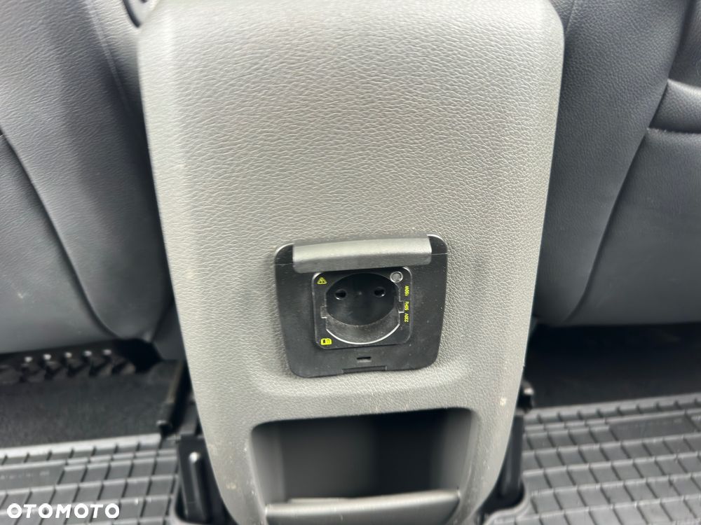 Ford Kuga 2.0 TDCi 4x4 Titanium - 19
