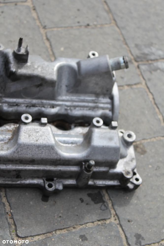 POKRYWA ZAWORÓW COROLLA VERSO II AVENSIS T25 2.2 D4D D-CAT - 5