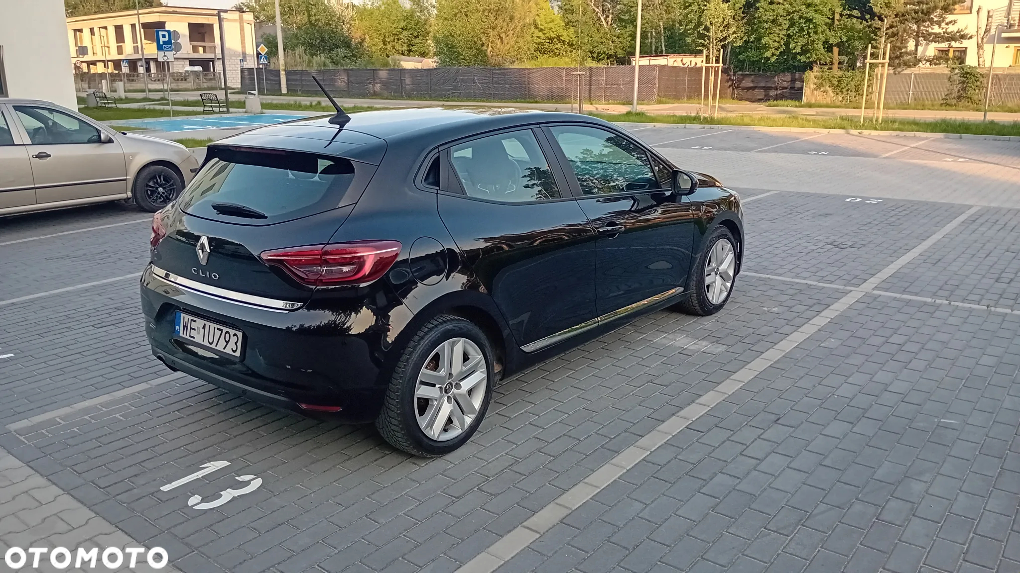 Renault Clio 1.0 TCe Zen - 10