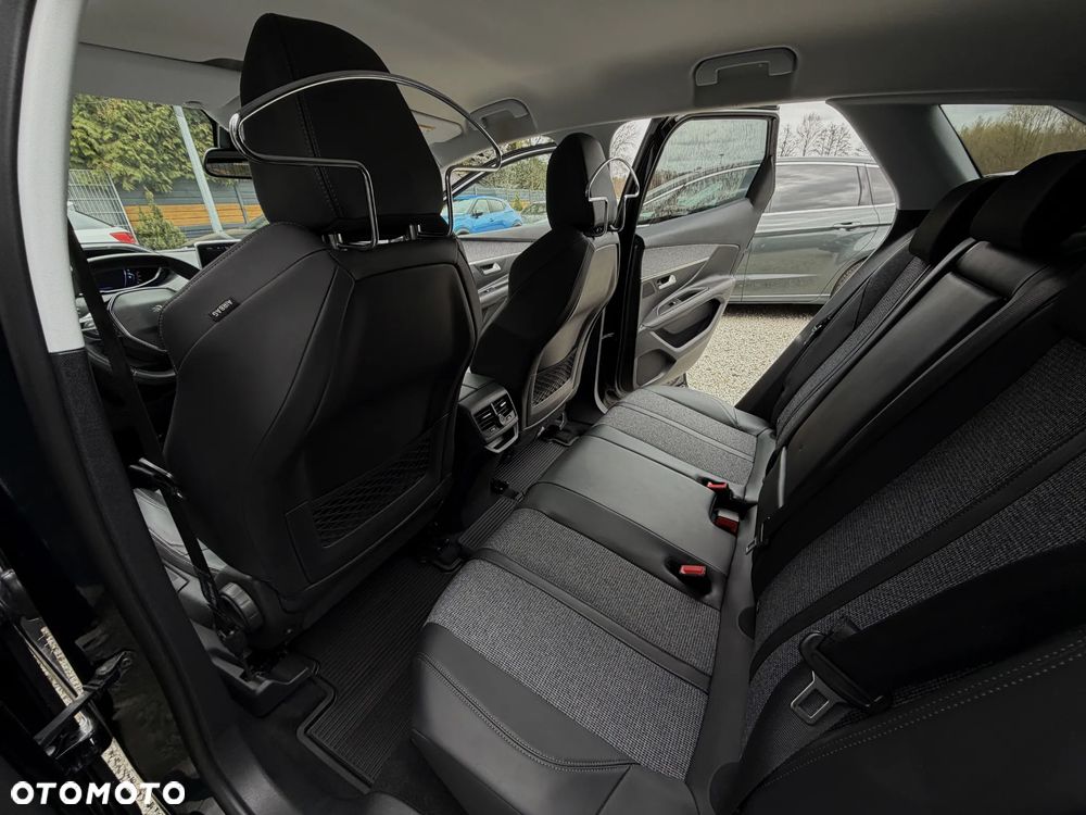 Peugeot 3008 PureTech 130 Stop & Start EAT6 Active - 21