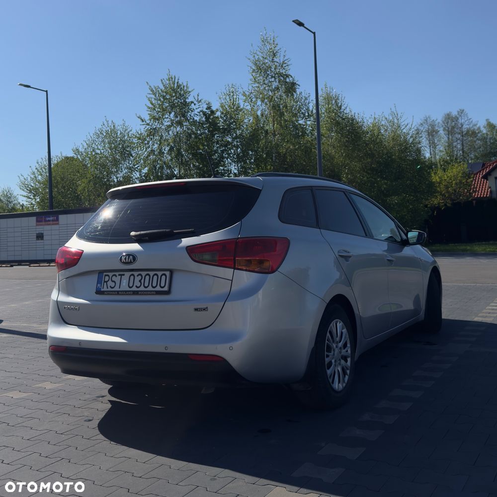 Kia Ceed - 5