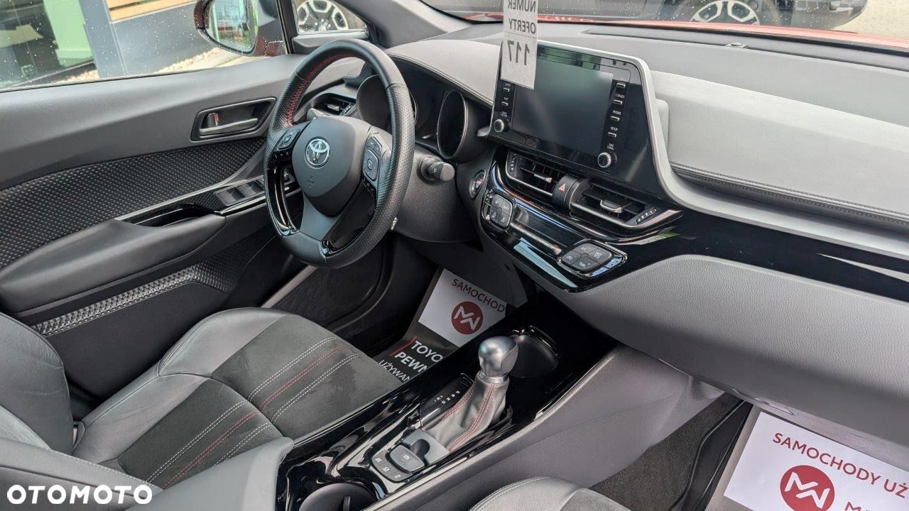 Toyota C-HR - 28