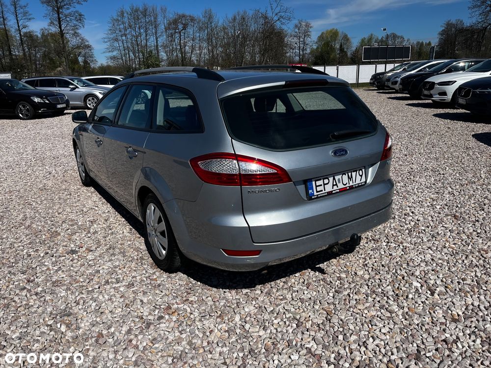 Ford Mondeo 2.0 TDCi Ambiente - 5