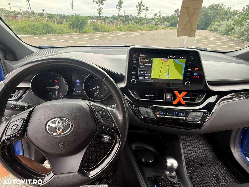 Toyota C-HR - 9