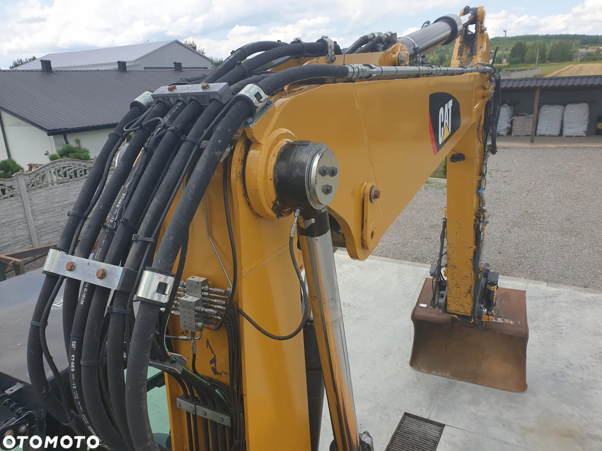 Caterpillar M 318 F ROTOTILT SPROWADZONY ŁADNY STAN - 22