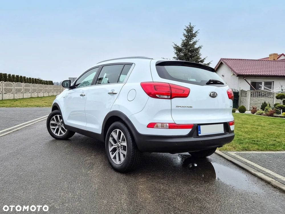 Kia Sportage 2,0 CRDI AWD Vision - 4