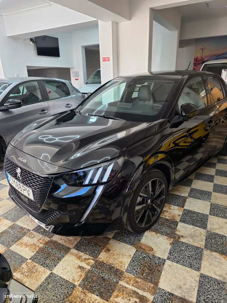 Peugeot e-208 - 2