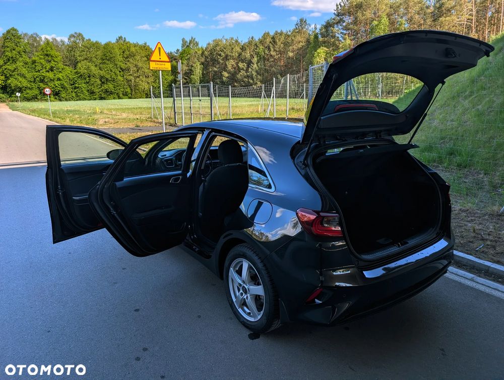 Kia Ceed 1.4 L Business Line - 15