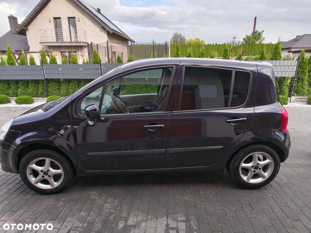 Renault Modus - 1
