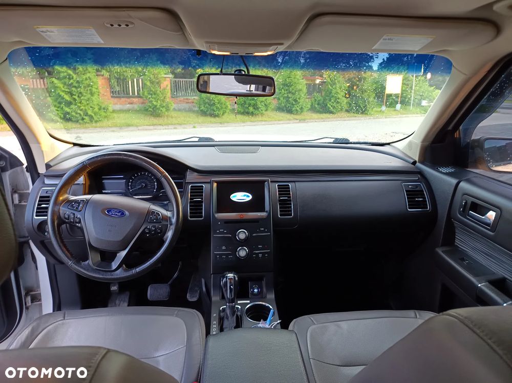 Ford Flex - 9